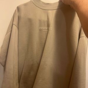 Fear of god essentials crop crew neck tan color way